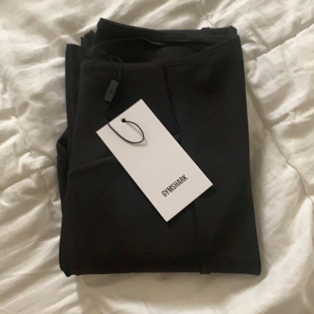 NWT Venture Leggings in Black